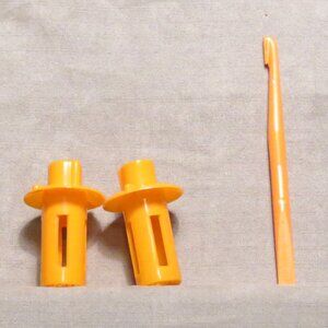 Lot of (2) Worlds Smallest Juice Extractors and Citrus Peeler Plastic
